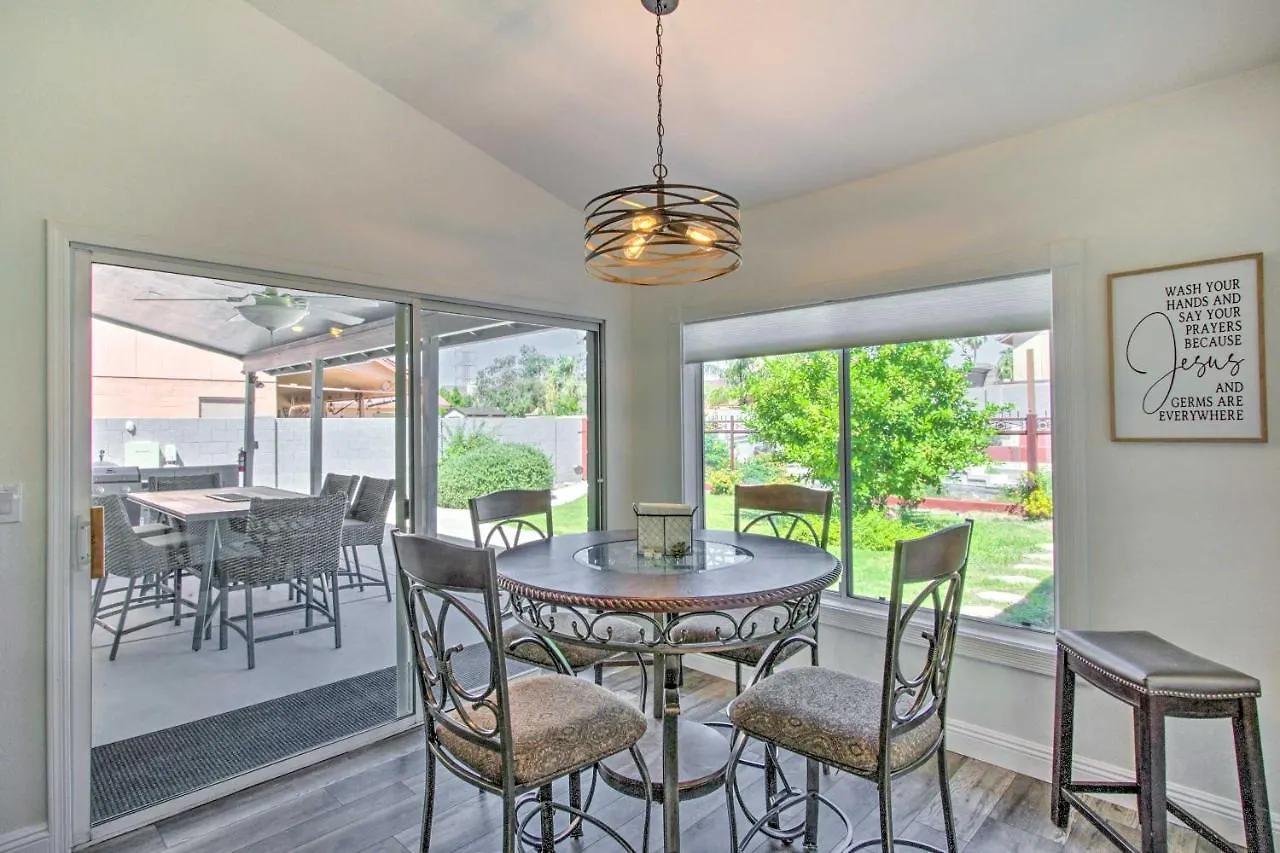 Villa Glendale Oasis With Saltwater Pool And Hot Tub! Phoenix